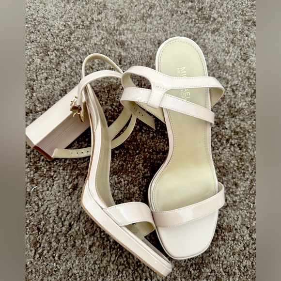 Michael Kors sandal heels mk on straps - Picture 7 of 8